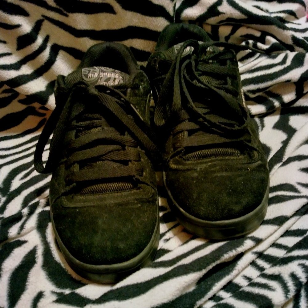 AIR Speed Skater shoes